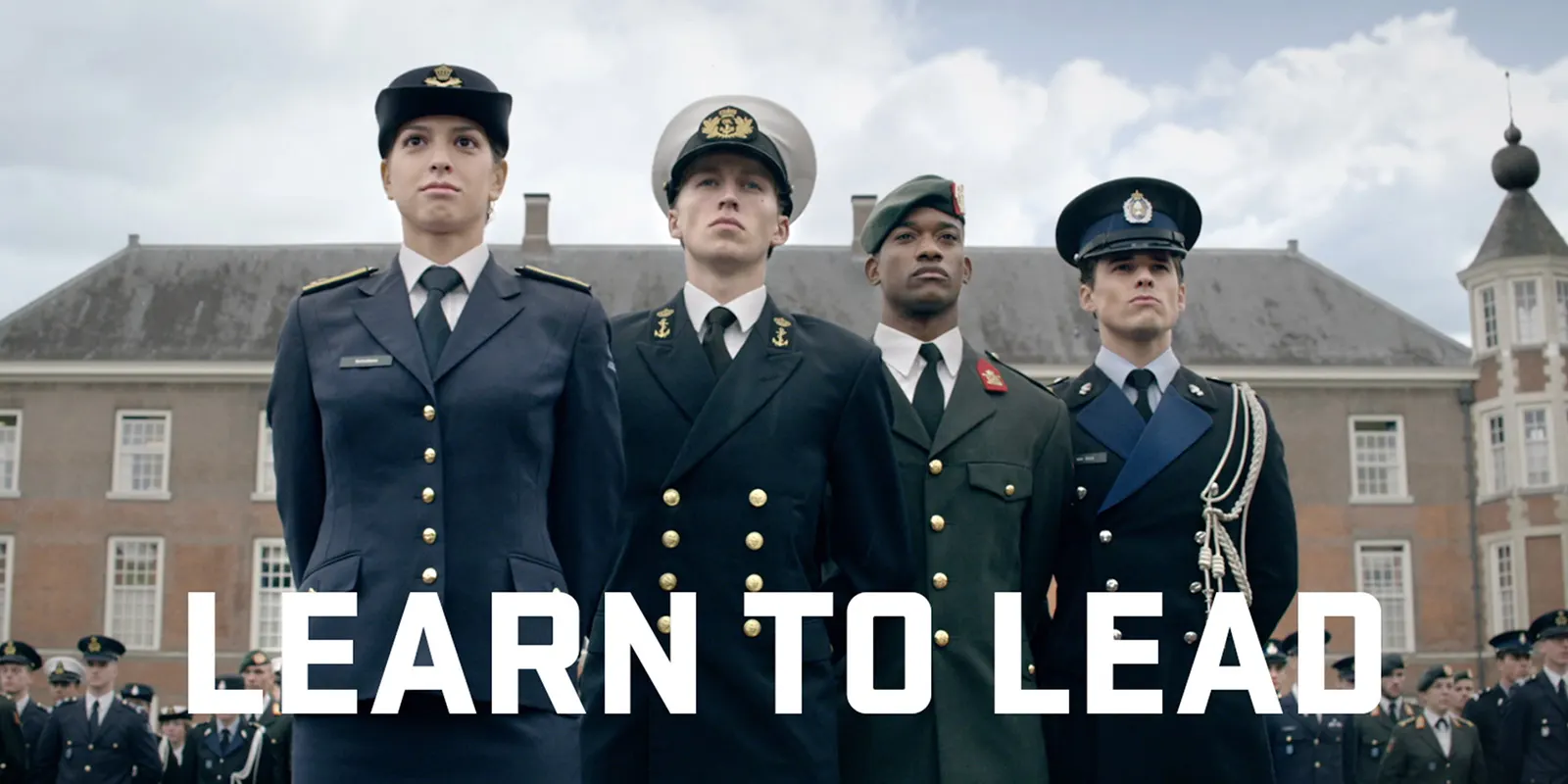 case studie image of learn to lead showing a campaign foto with four military students of different demographic background.